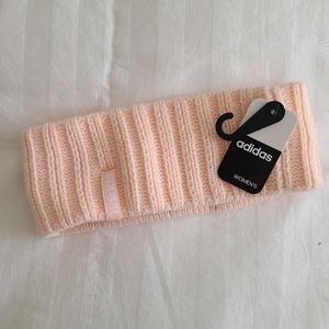 NWT Ear Warmer Headband